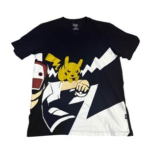 Uniqlo UTGP Pokemon Pikachu Graphic T Shirt Mens Medium